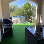 فيلة Dans Le Gard Situee Entre Nimes, Ales Et Uzes Avec Piscine Et Jacuzzi Saint-Christol-lès-Alès