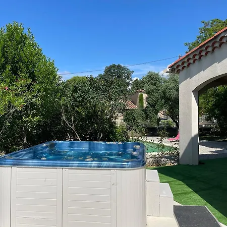 Dans Le Gard Situee Entre Nimes, Ales Et Uzes Avec Piscine Et Jacuzzi * Saint-Christol-les-Ales