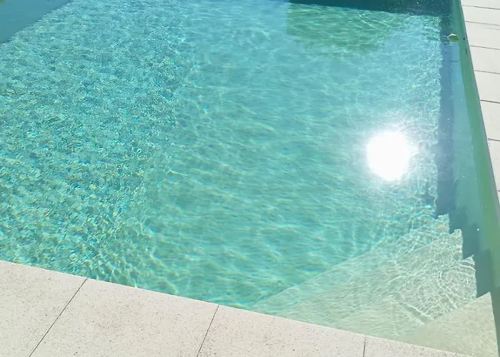Dans Le Gard Situee Entre Nimes, Ales Et Uzes Avec Piscine Et Jacuzzi Villa Saint-Christol-les-Ales